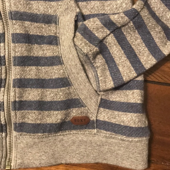 Roxy Zip up sweatshirt - Picture 2 of 4